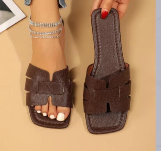Womens Square Flat Sandals