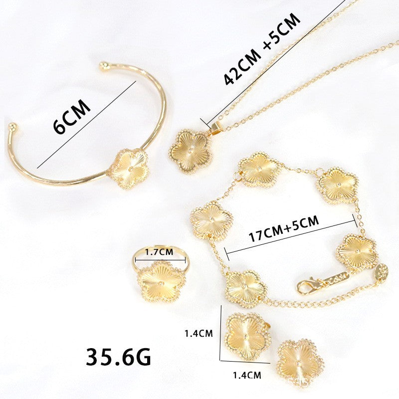 Gold Flower Clover Five Piece Set