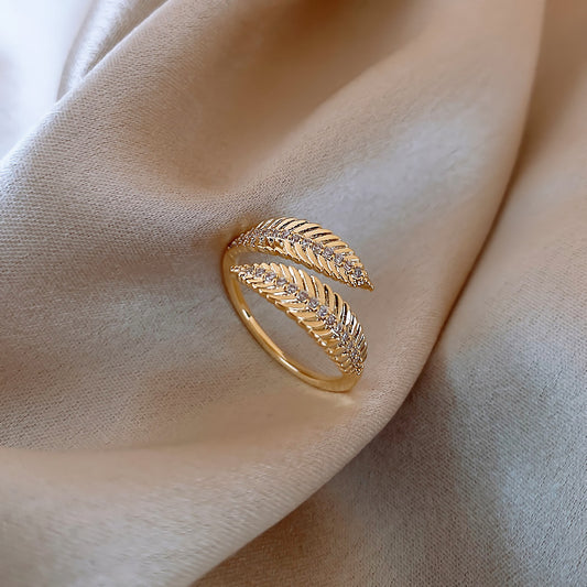 Micro Leaf Ring