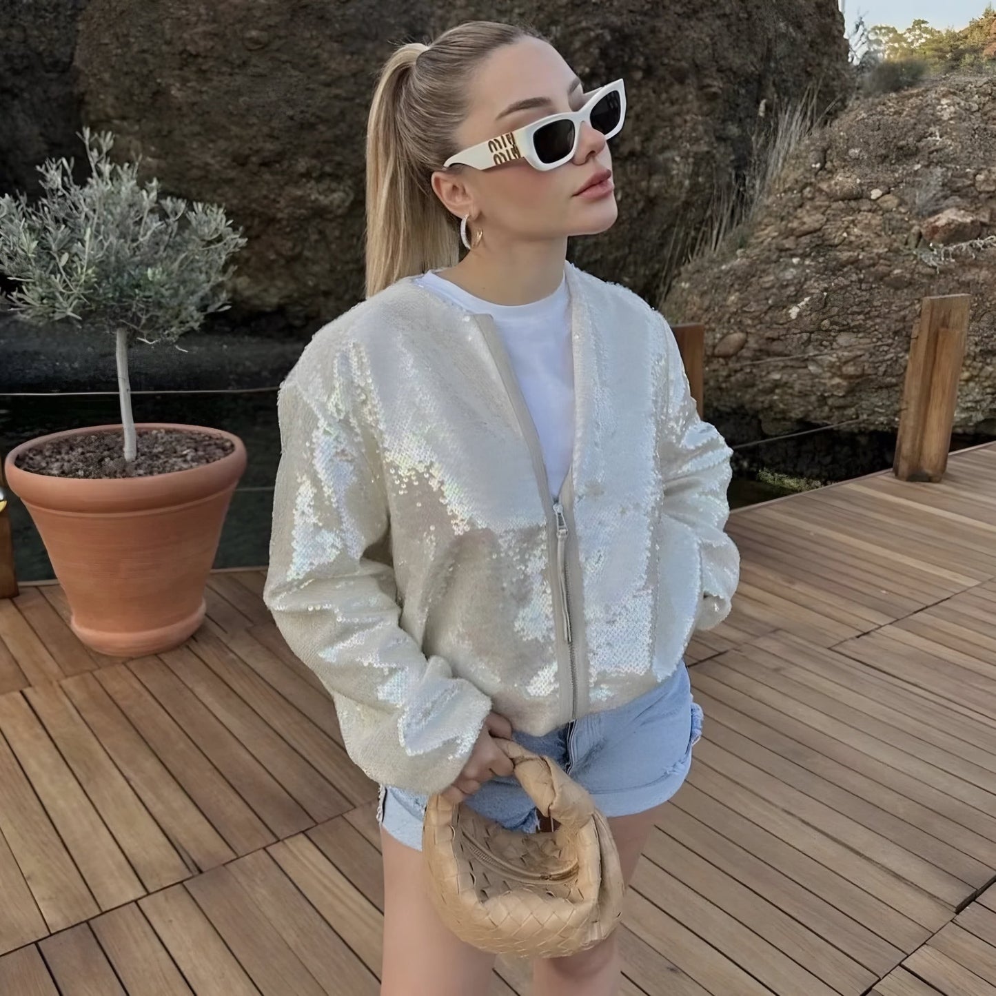 Women's Crew Neck Sequined Jacket