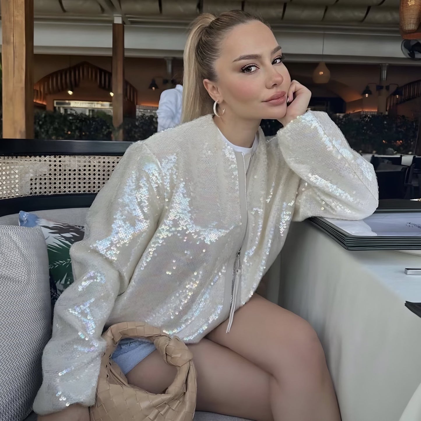 Women's Crew Neck Sequined Jacket