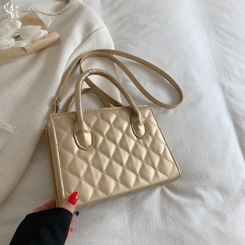 Rhombus Retro Shoulder Bag