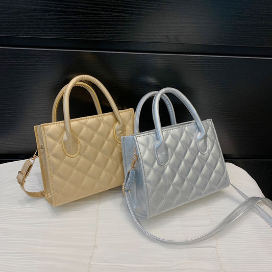 Rhombus Retro Shoulder Bag