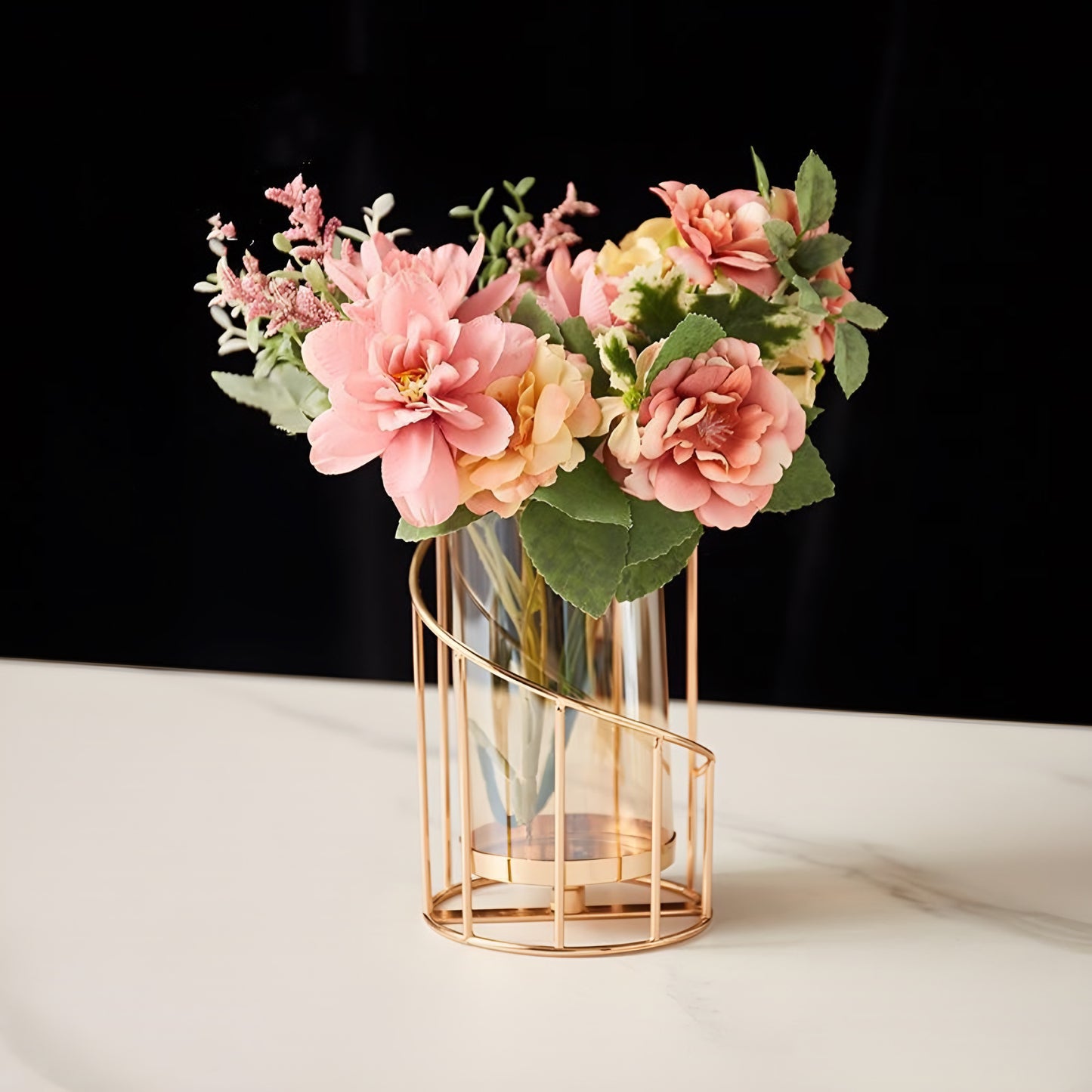 Eleganza Candle Holder