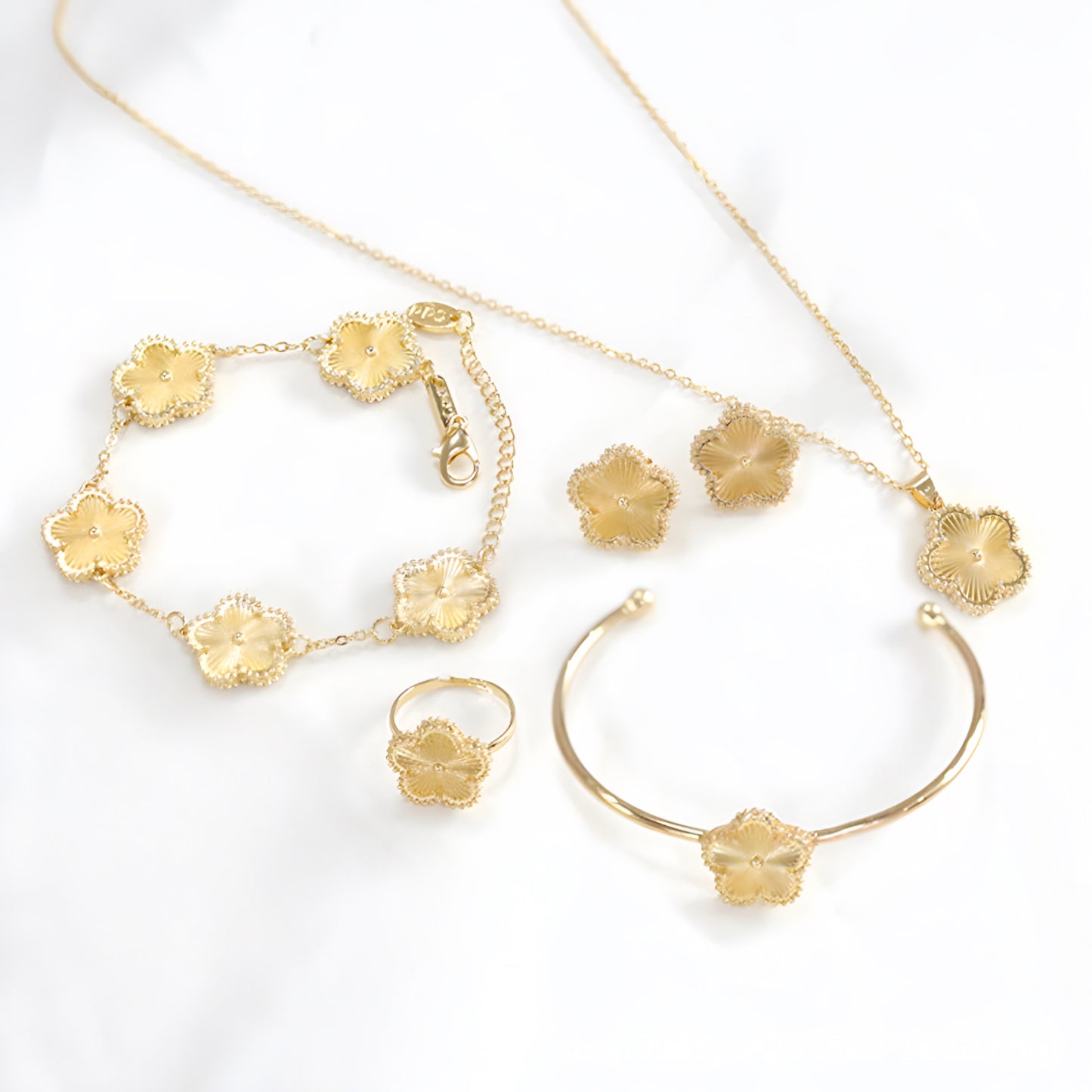Gold Flower Clover Five Piece Set